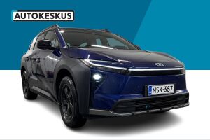 Toyota bZ4X Touring esikatselu 1