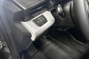 Ford Explorer esikatselu 20