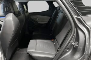 Ford Explorer esikatselu 6