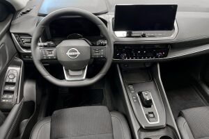Nissan Qashqai esikatselu 8