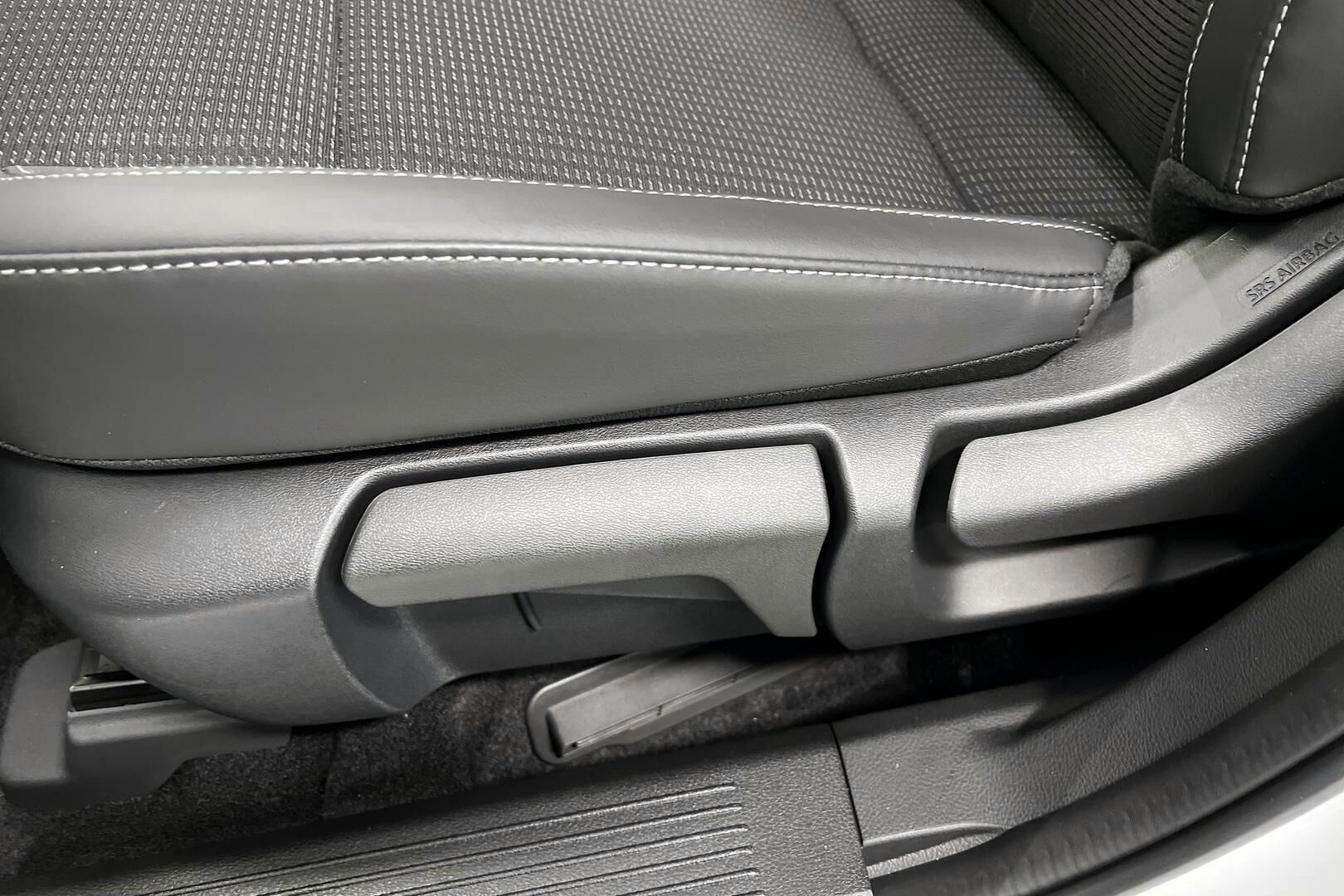 Nissan Qashqai iso kuva 17