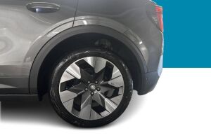 Ford Explorer esikatselu 11