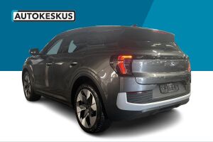 Ford Explorer esikatselu 4