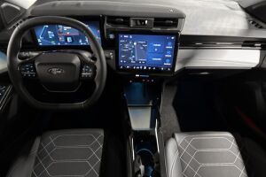 Ford Puma Gen-E esikatselu 24