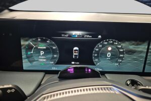 Nissan Leaf esikatselu 9