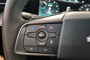 Nissan Leaf esikatselu 11