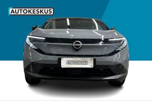 Nissan Leaf esikatselu 1