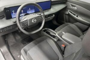 Nissan Leaf esikatselu 7