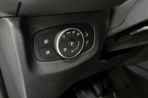 Ford Transit Courier esikatselu 19