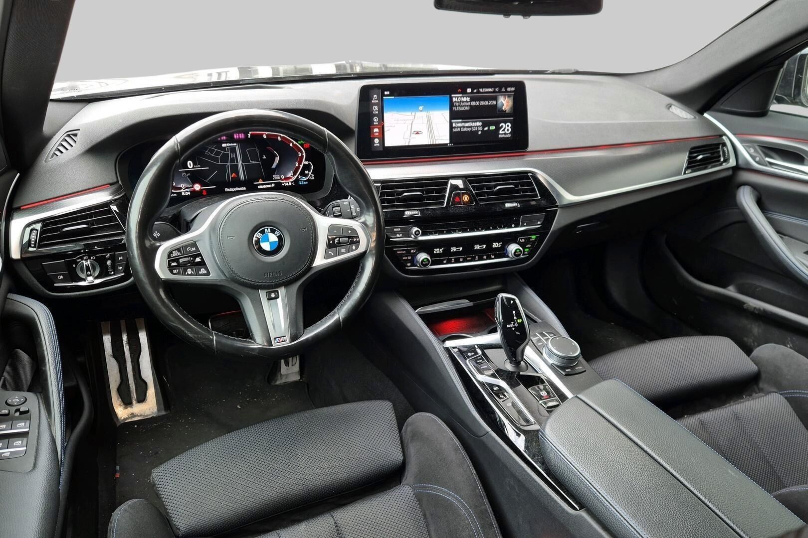 BMW 5-SARJA iso kuva 2