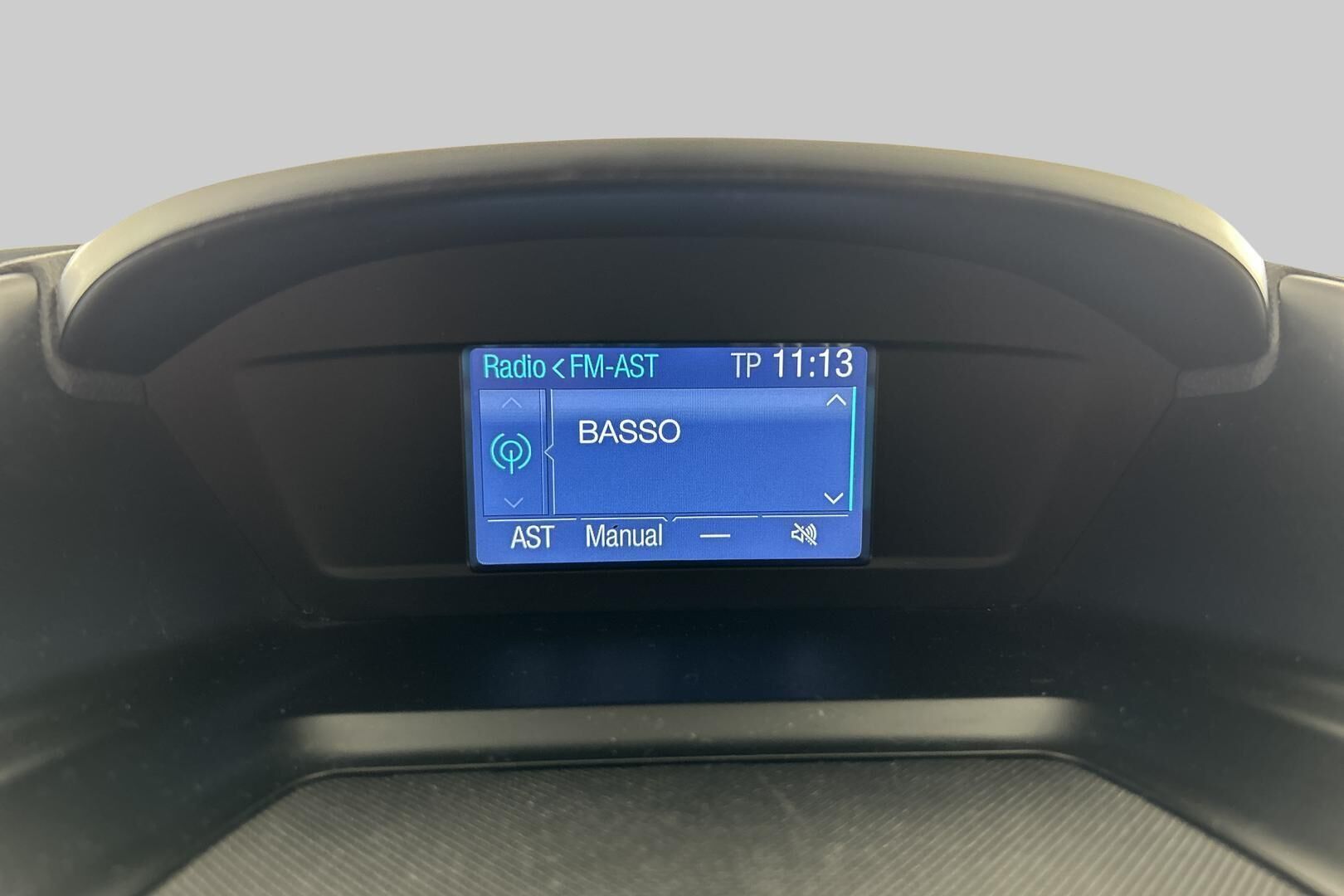 Ford Kuga iso kuva 21
