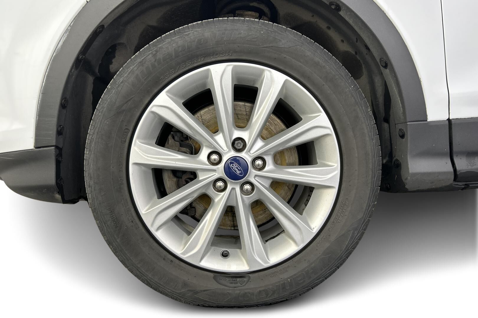 Ford Kuga iso kuva 24