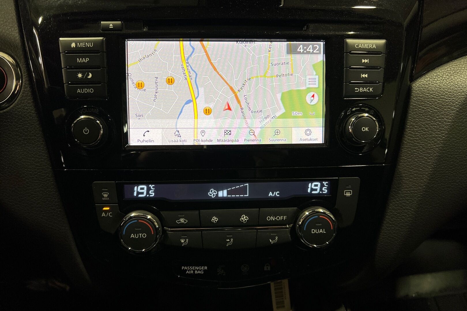 Nissan Qashqai iso kuva 16
