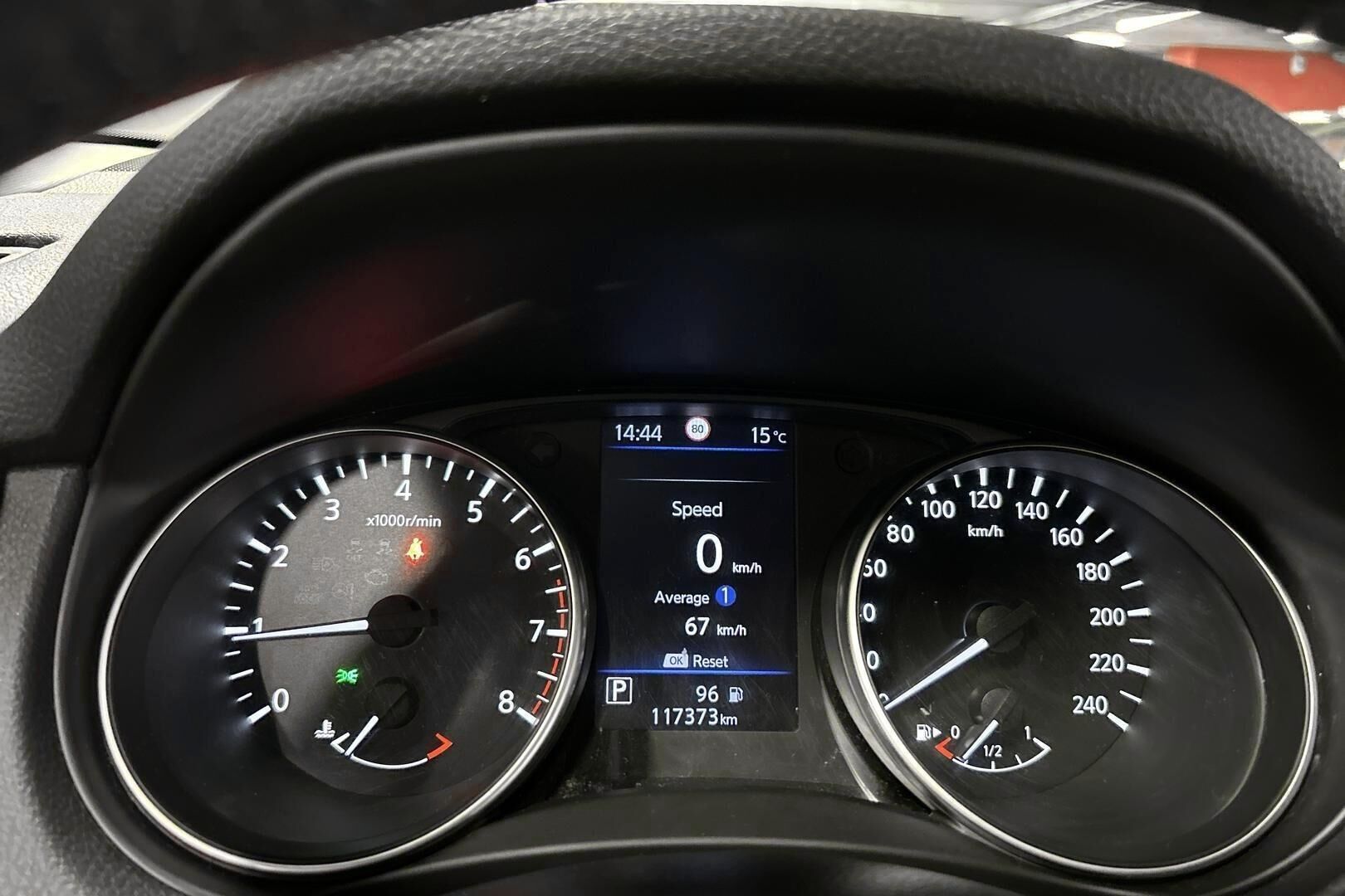 Nissan Qashqai iso kuva 14