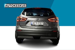 Nissan Qashqai esikatselu 6
