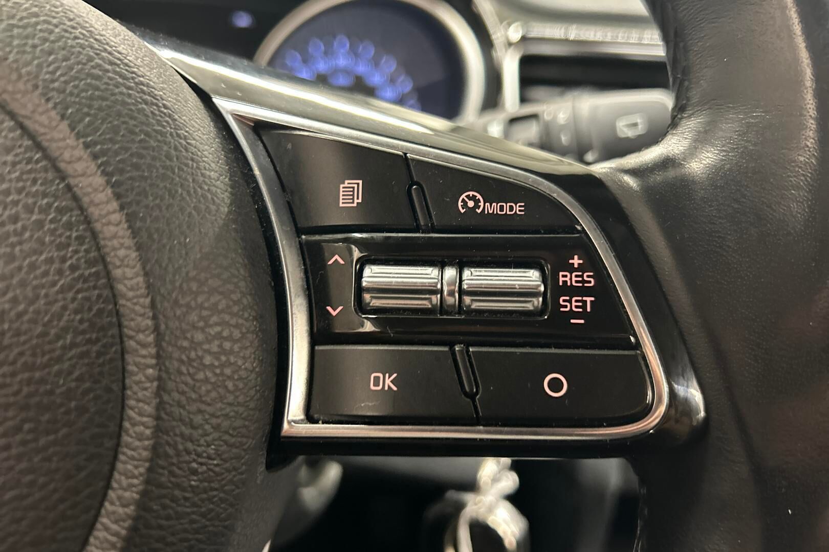 KIA CEED iso kuva 15