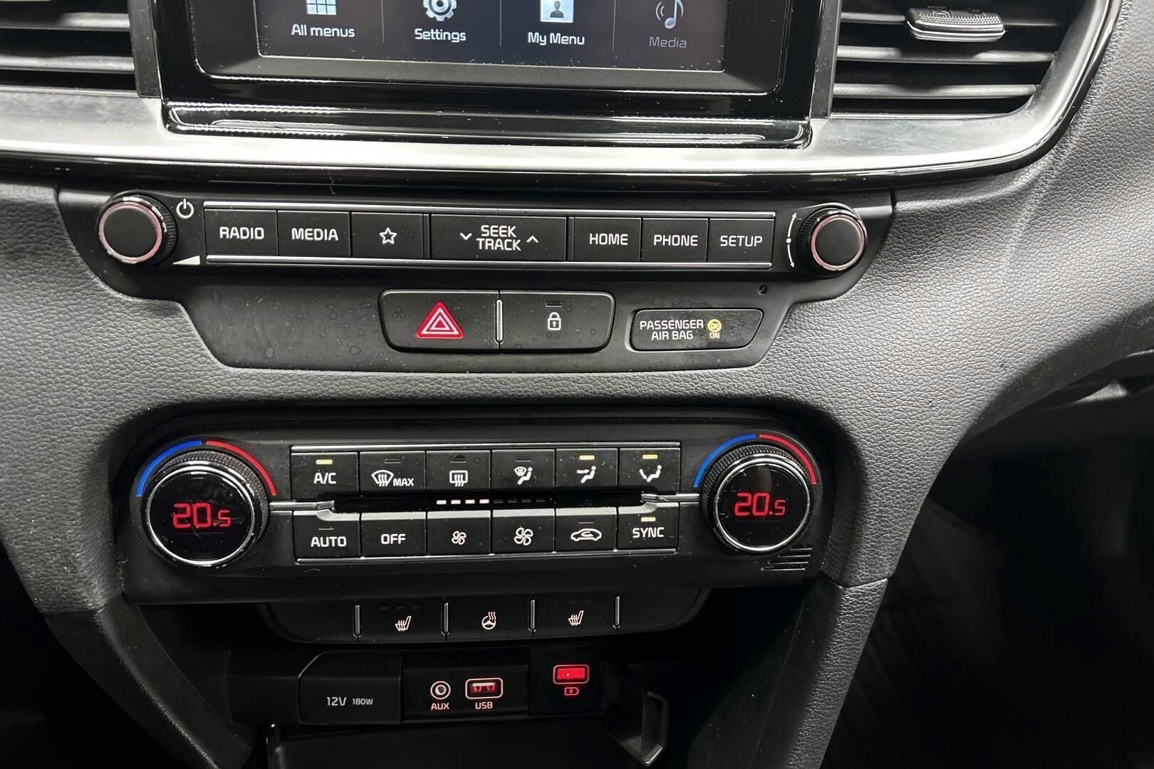 KIA CEED iso kuva 18