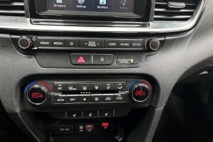 KIA CEED esikatselu 25