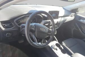 Ford Focus esikatselu 2