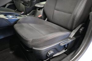 Ford Focus esikatselu 25