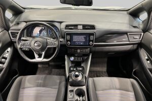 Nissan Leaf esikatselu 11