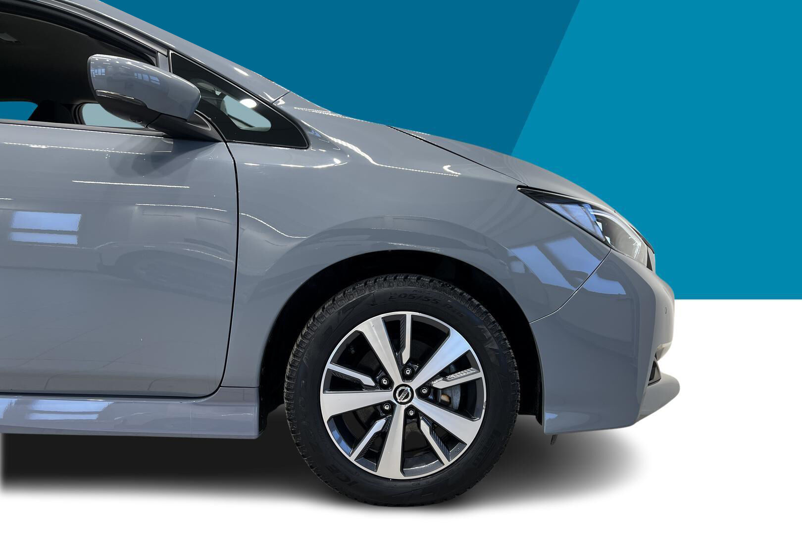 Nissan Leaf iso kuva 13