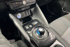 Nissan Leaf esikatselu 20