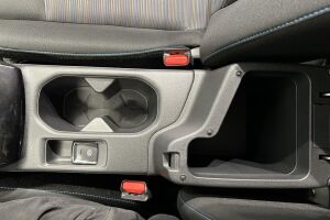 Nissan Leaf esikatselu 21