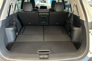 NISSAN X-TRAIL esikatselu 9