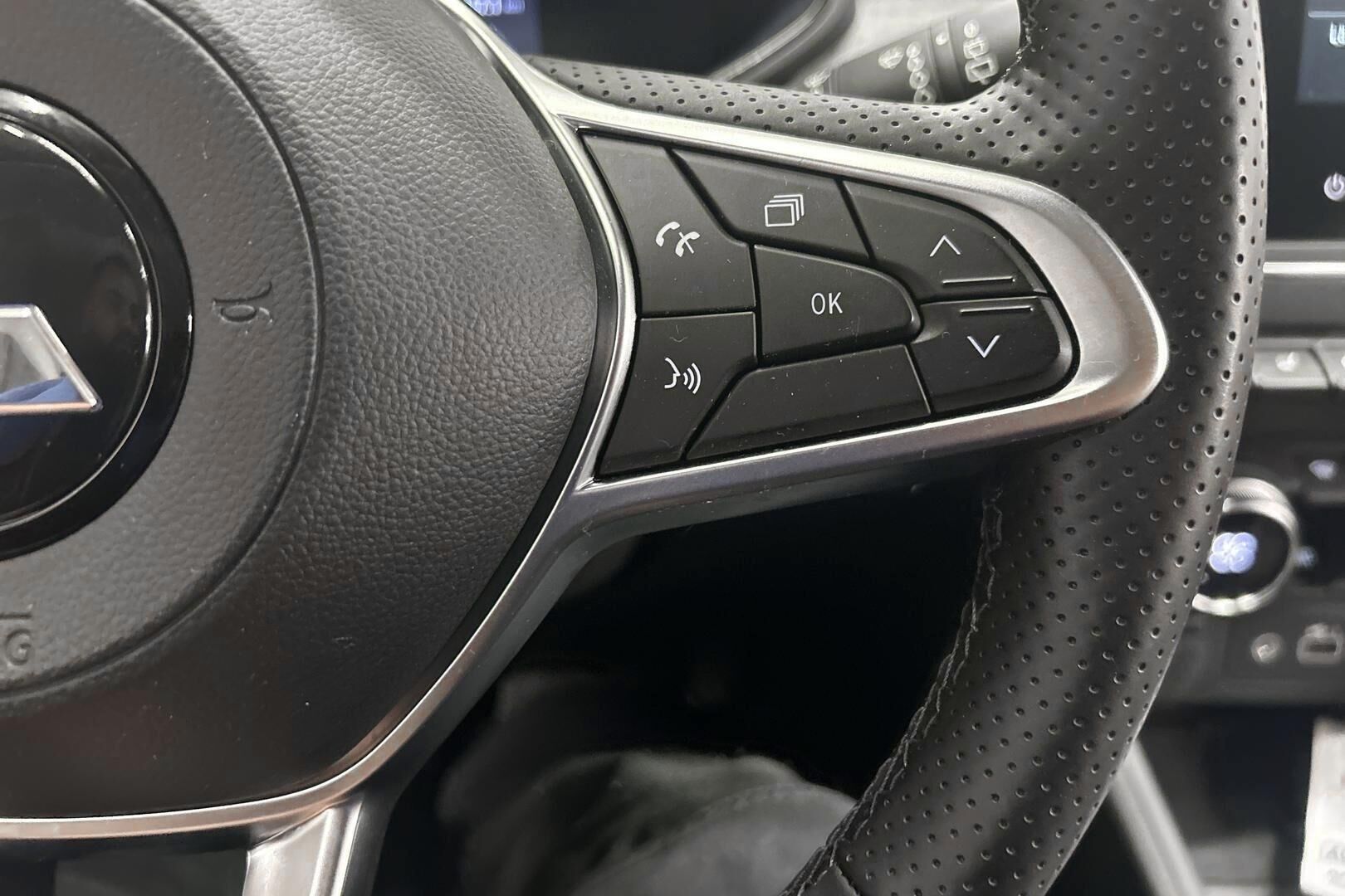 Mitsubishi Colt iso kuva 14