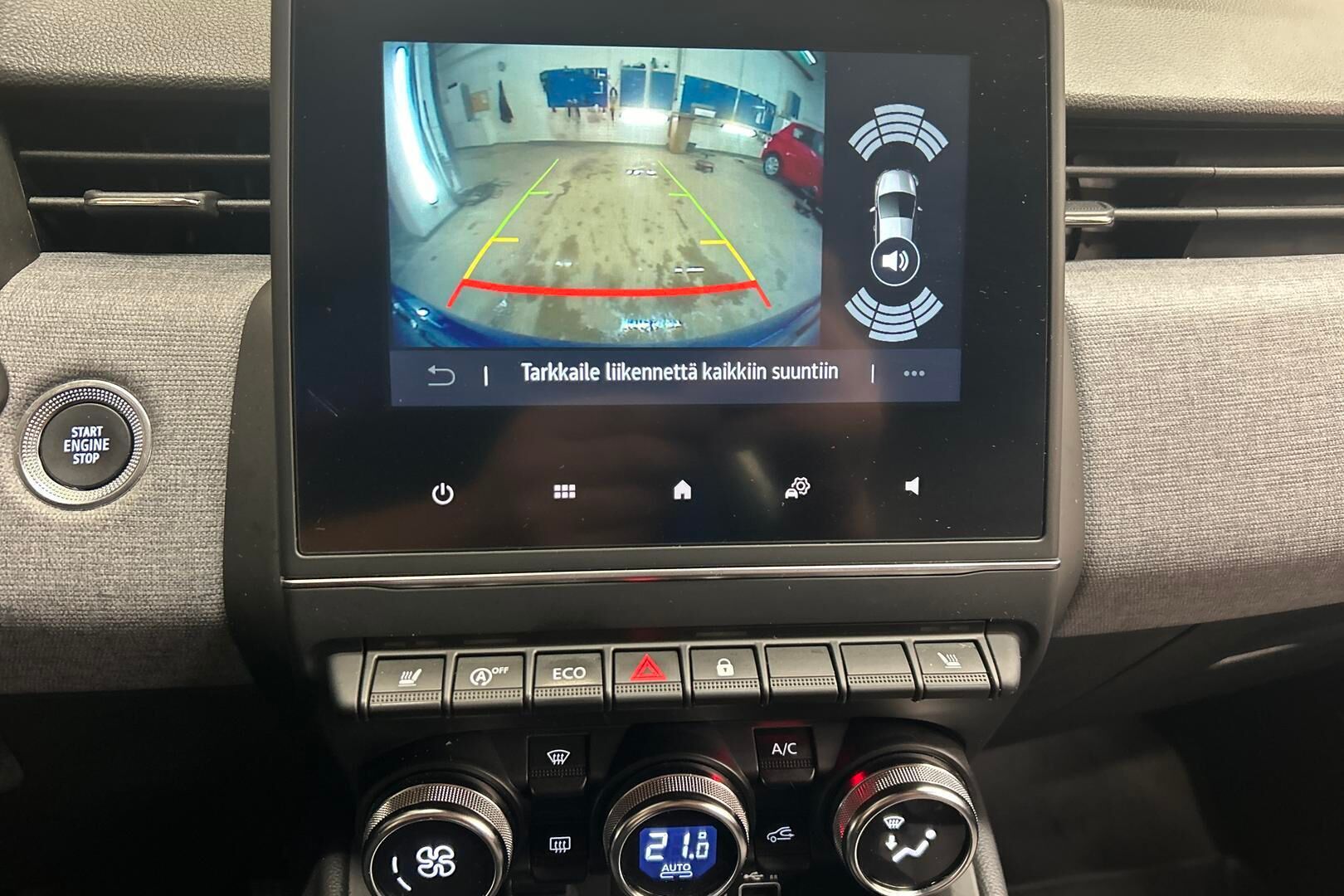 Mitsubishi Colt iso kuva 16