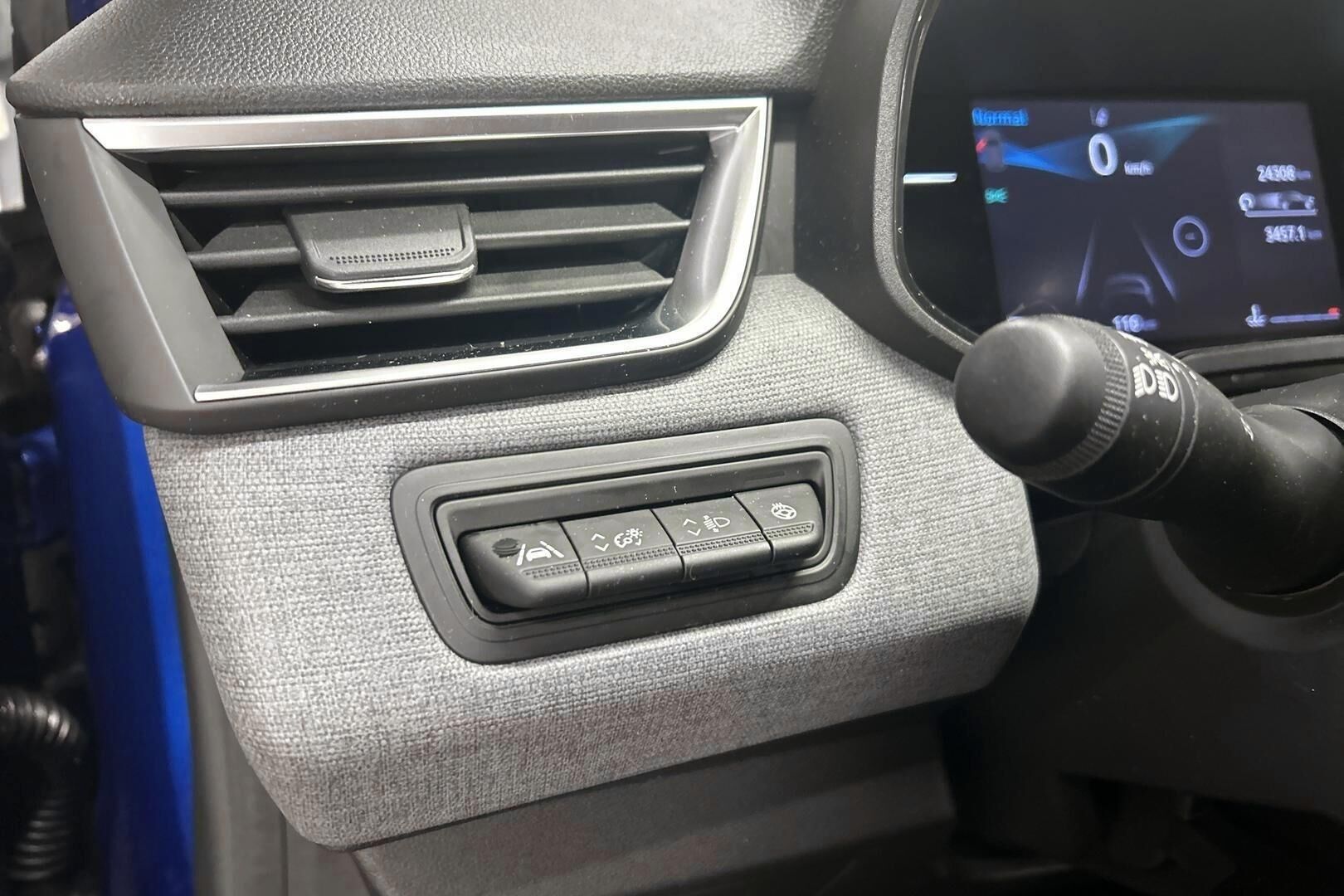 Mitsubishi Colt iso kuva 18