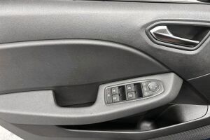 Mitsubishi Colt esikatselu 19