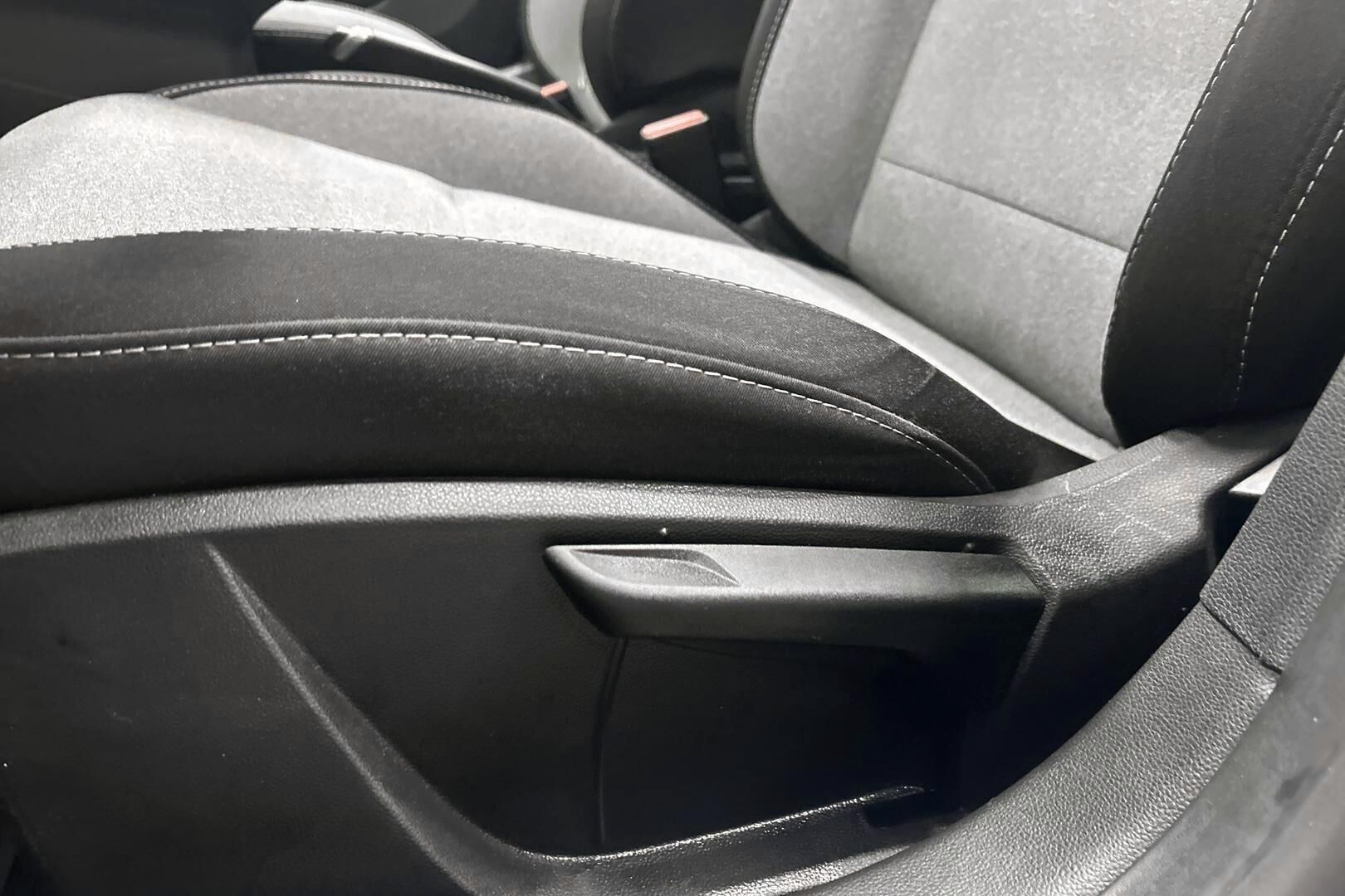 Mitsubishi Colt iso kuva 20