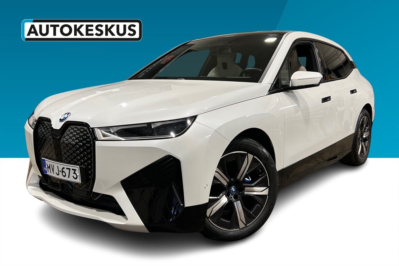 BMW iX iso kuva 0