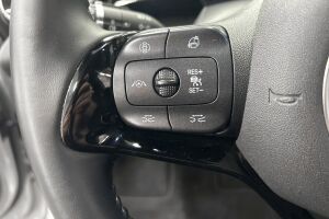 BYD Dolphin esikatselu 15