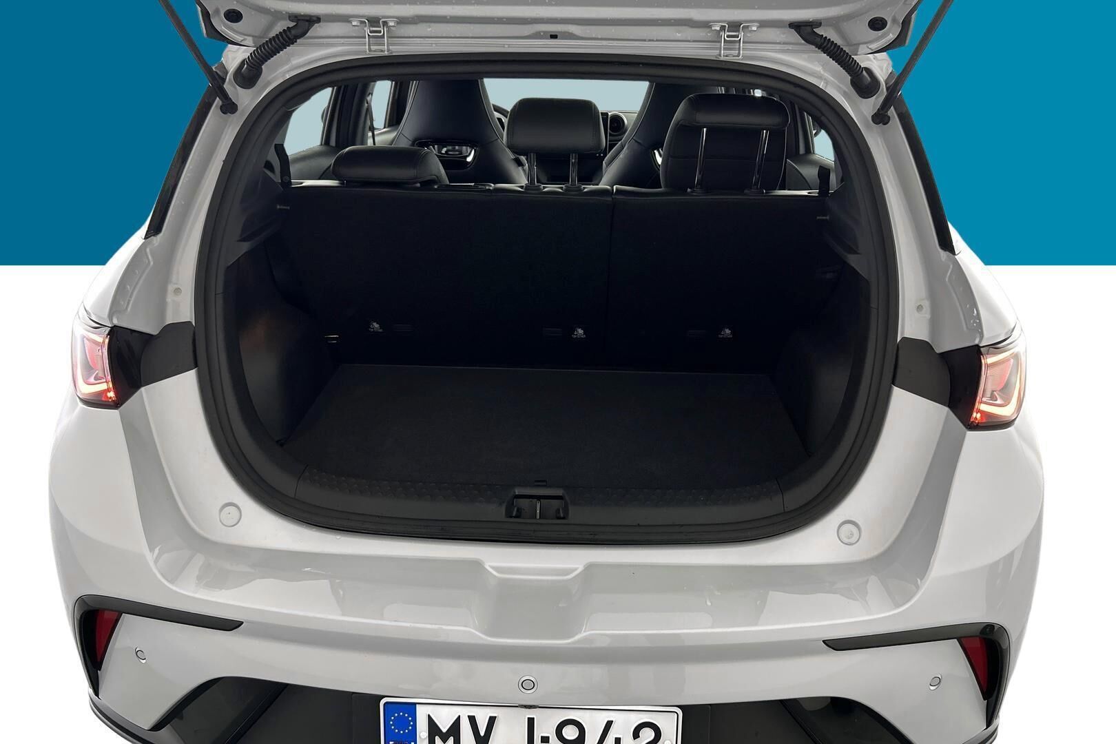 BYD Dolphin iso kuva 11