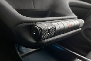 BYD Dolphin esikatselu 21