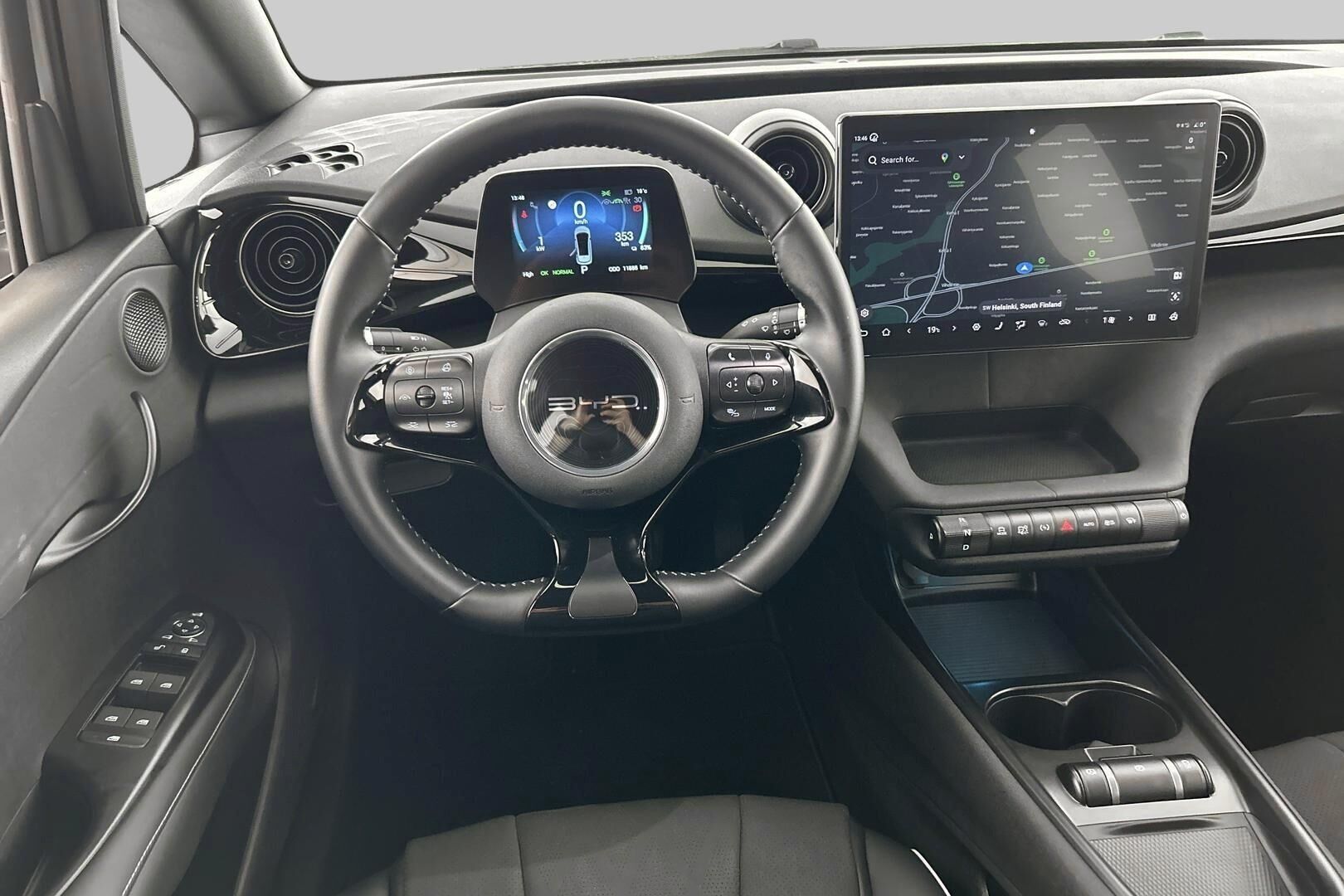 BYD Dolphin iso kuva 29