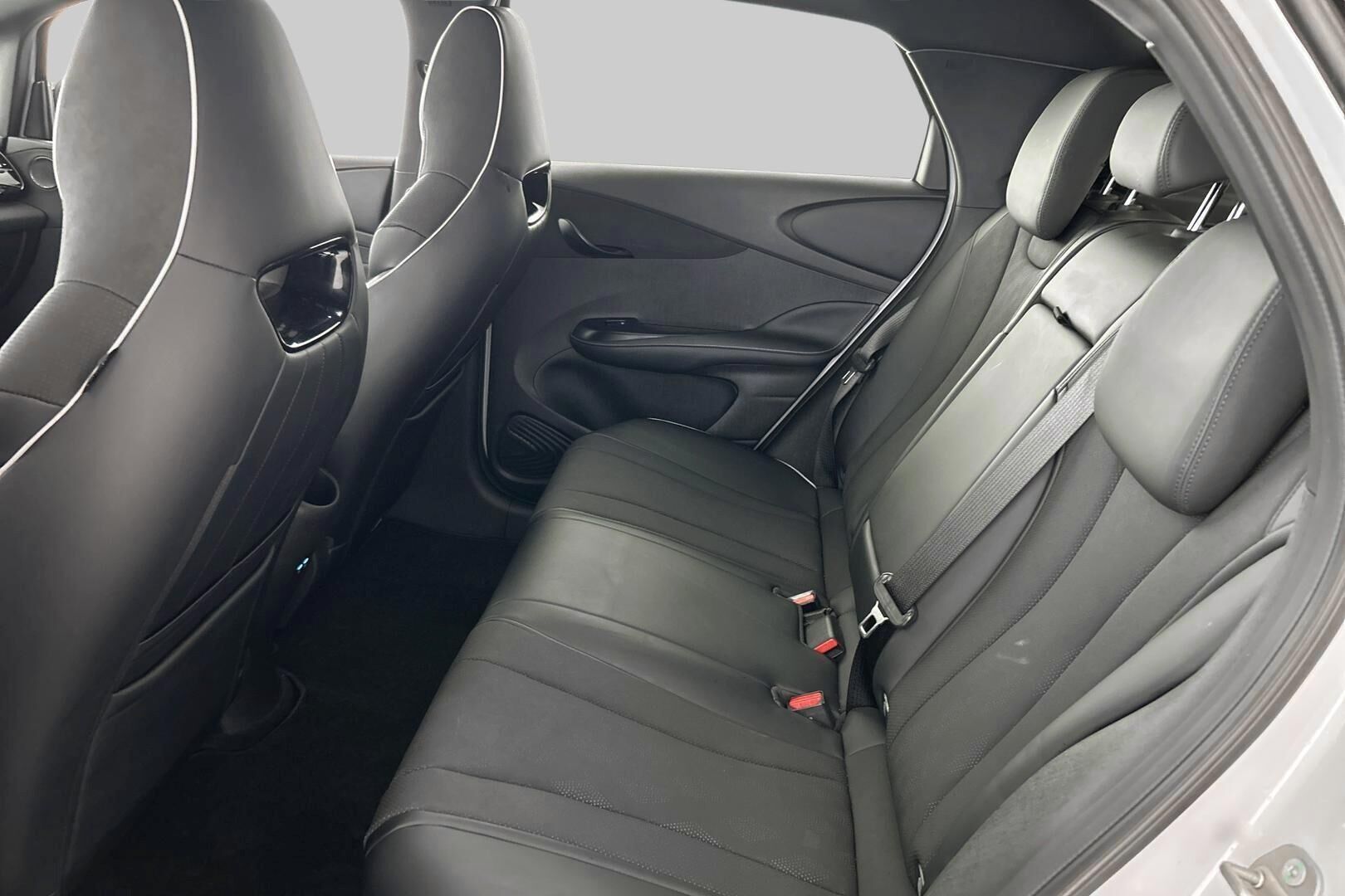 BYD Dolphin iso kuva 9