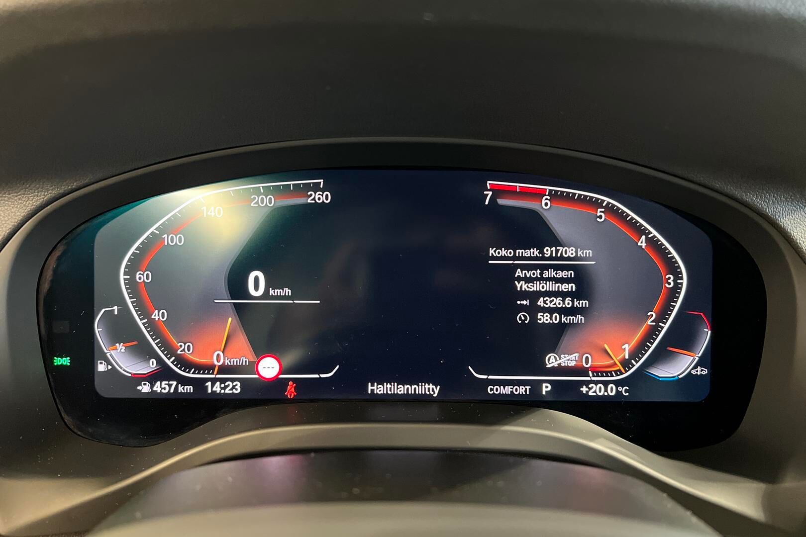BMW X3 iso kuva 11
