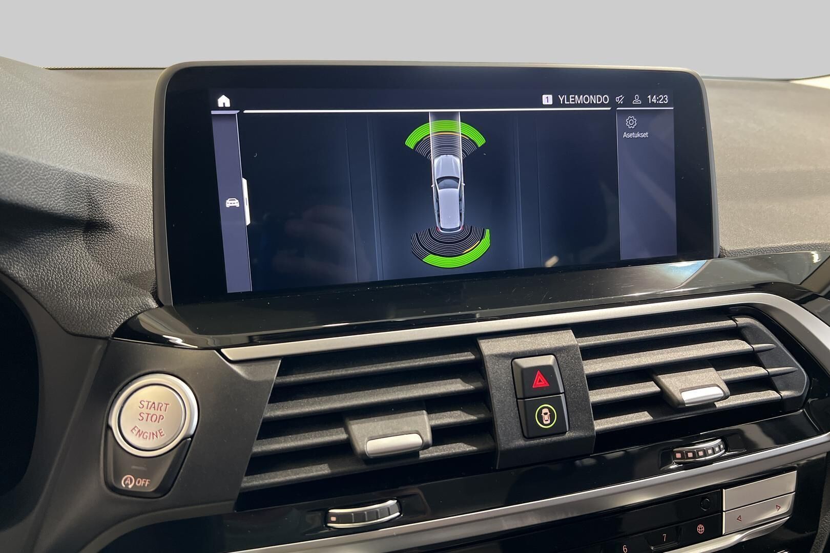 BMW X3 iso kuva 12