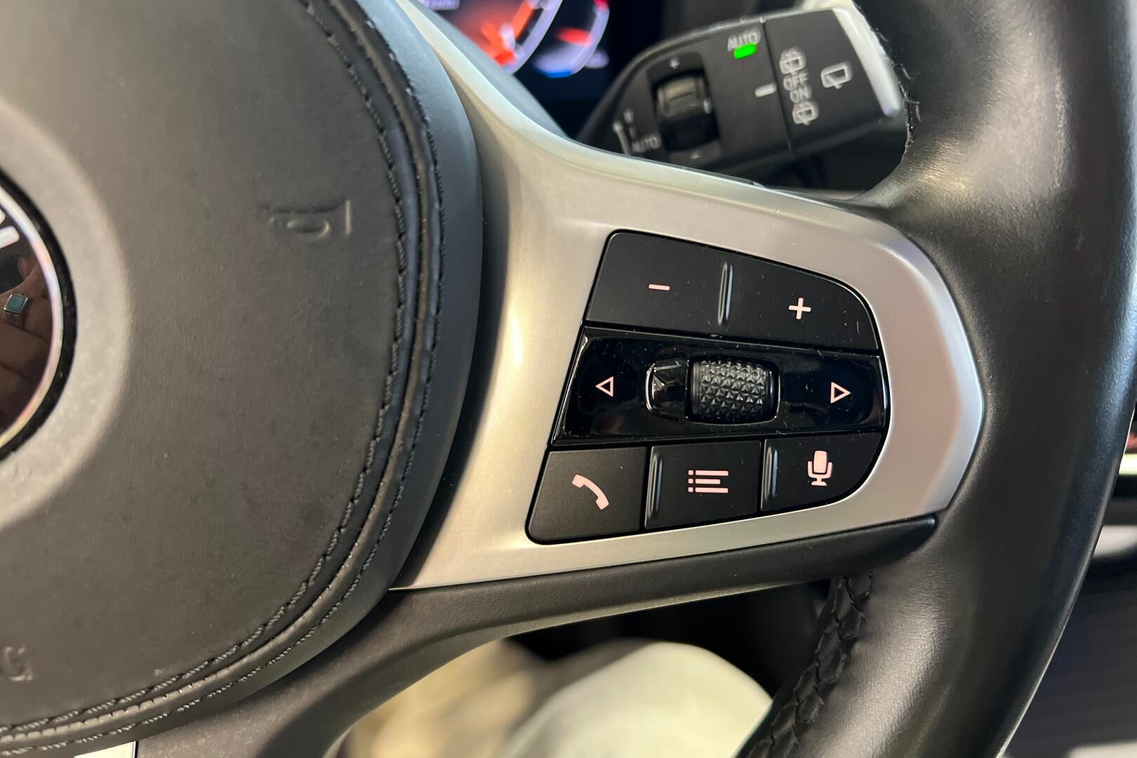 BMW X3 iso kuva 17