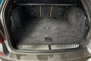 BMW 5-SARJA esikatselu 34