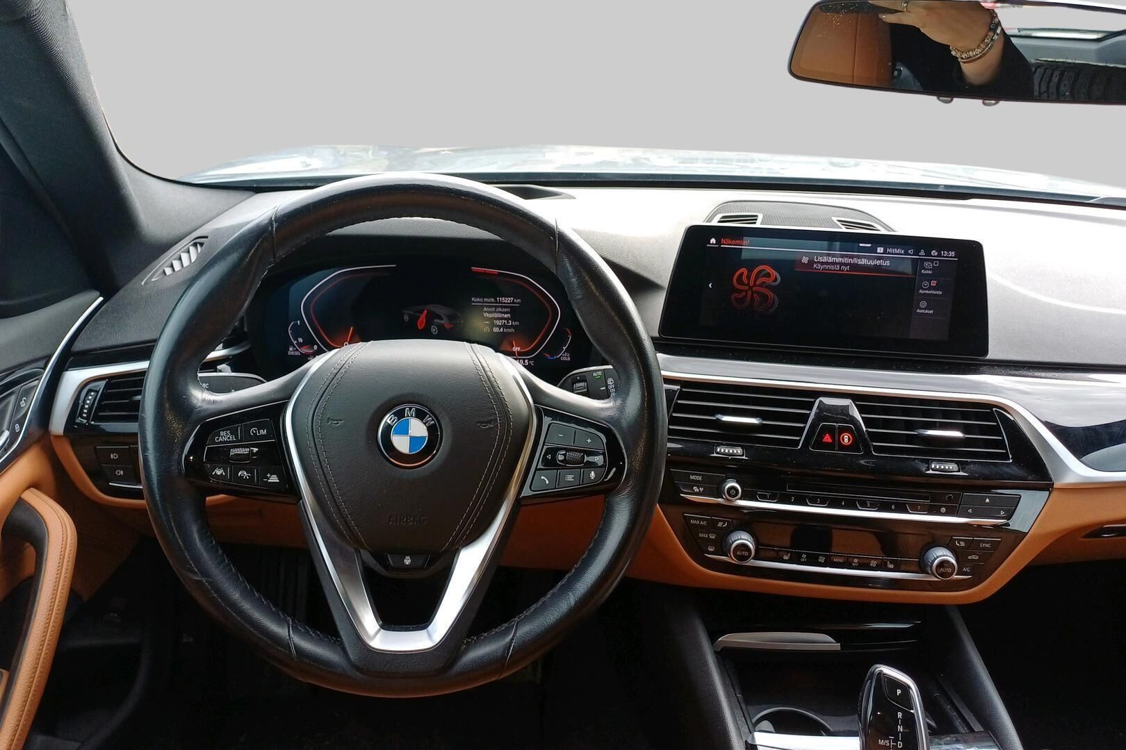 BMW 5-SARJA iso kuva 2