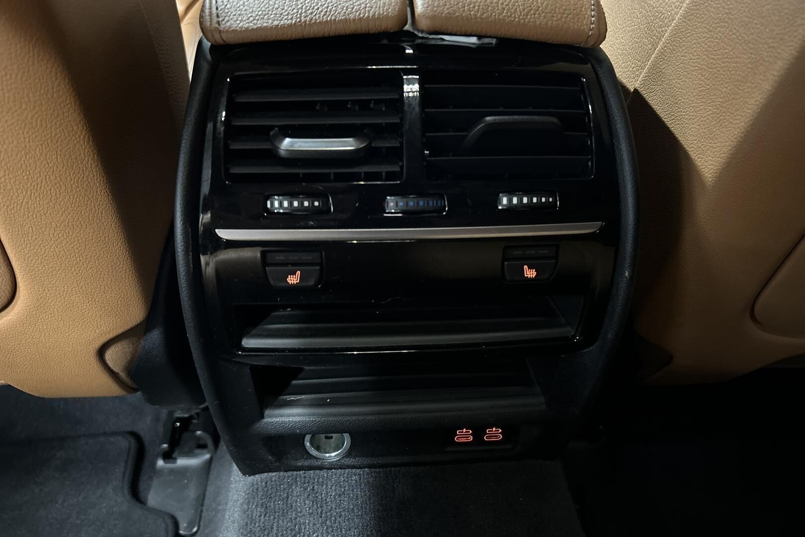 BMW 5-SARJA iso kuva 25