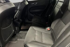 Volvo XC60 esikatselu 10