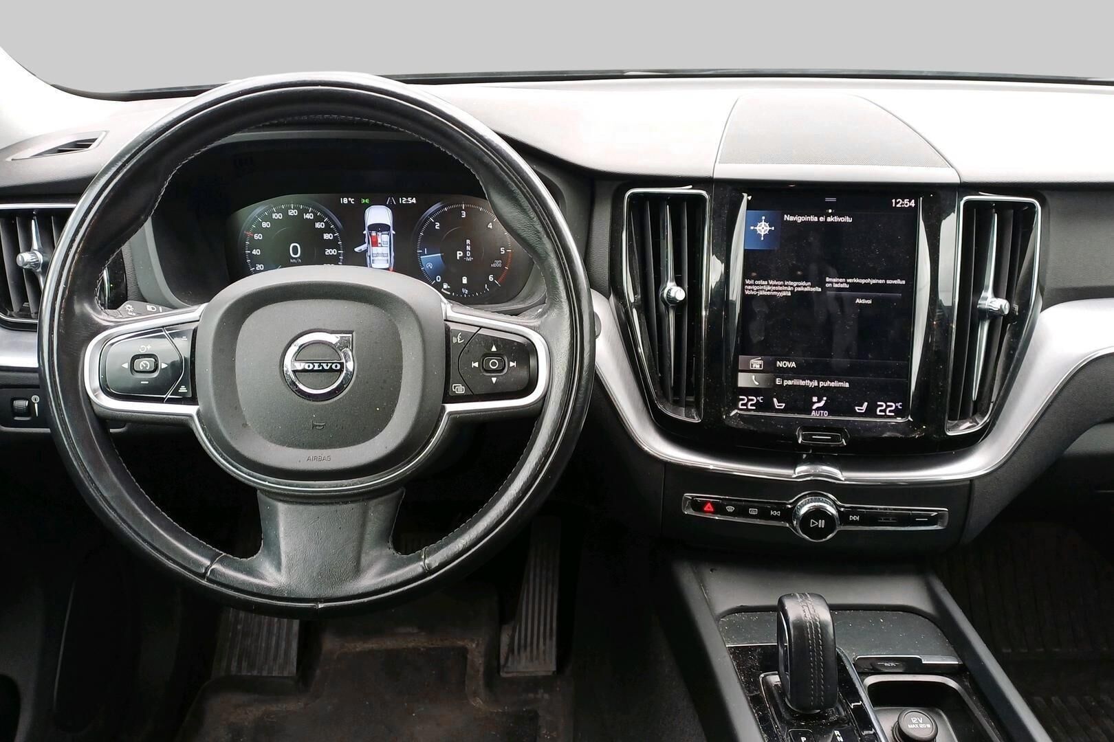 Volvo XC60 iso kuva 2