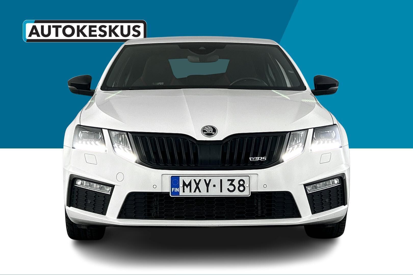 Skoda Octavia iso kuva 2