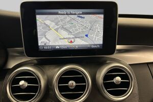 Mercedes-Benz C esikatselu 15